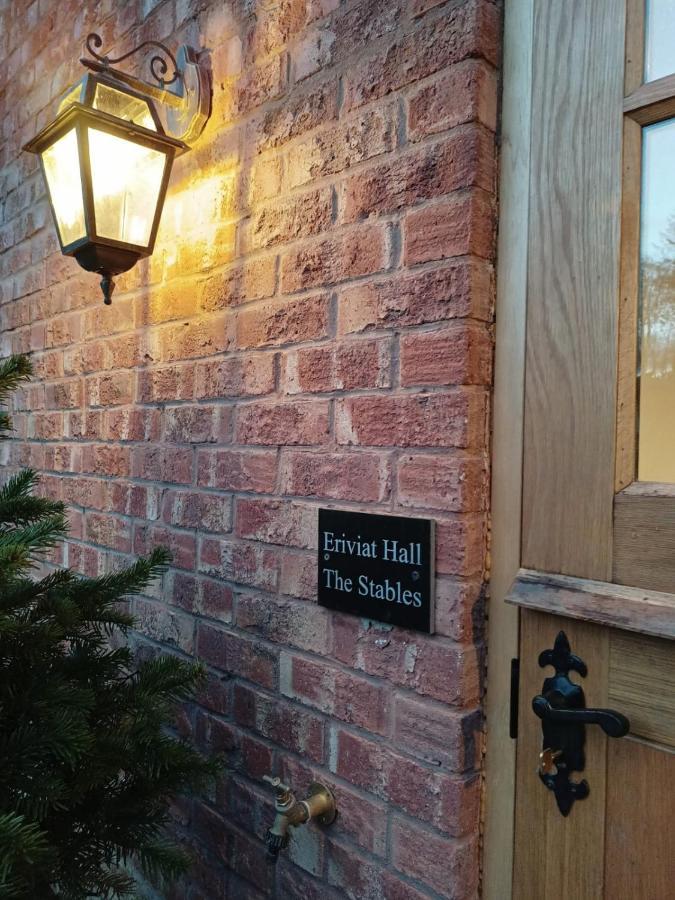 The Stables At Eriviat Hall Henllan  Exterior foto